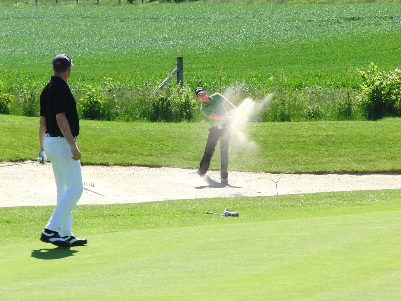 golf-ball-out-of-the-sand