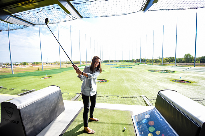 what-to-wear-to-top-golf