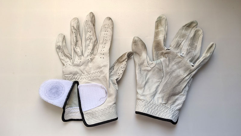 dirty golf gloves